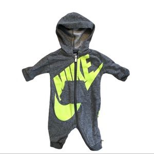 Nike Zip Romper 3M